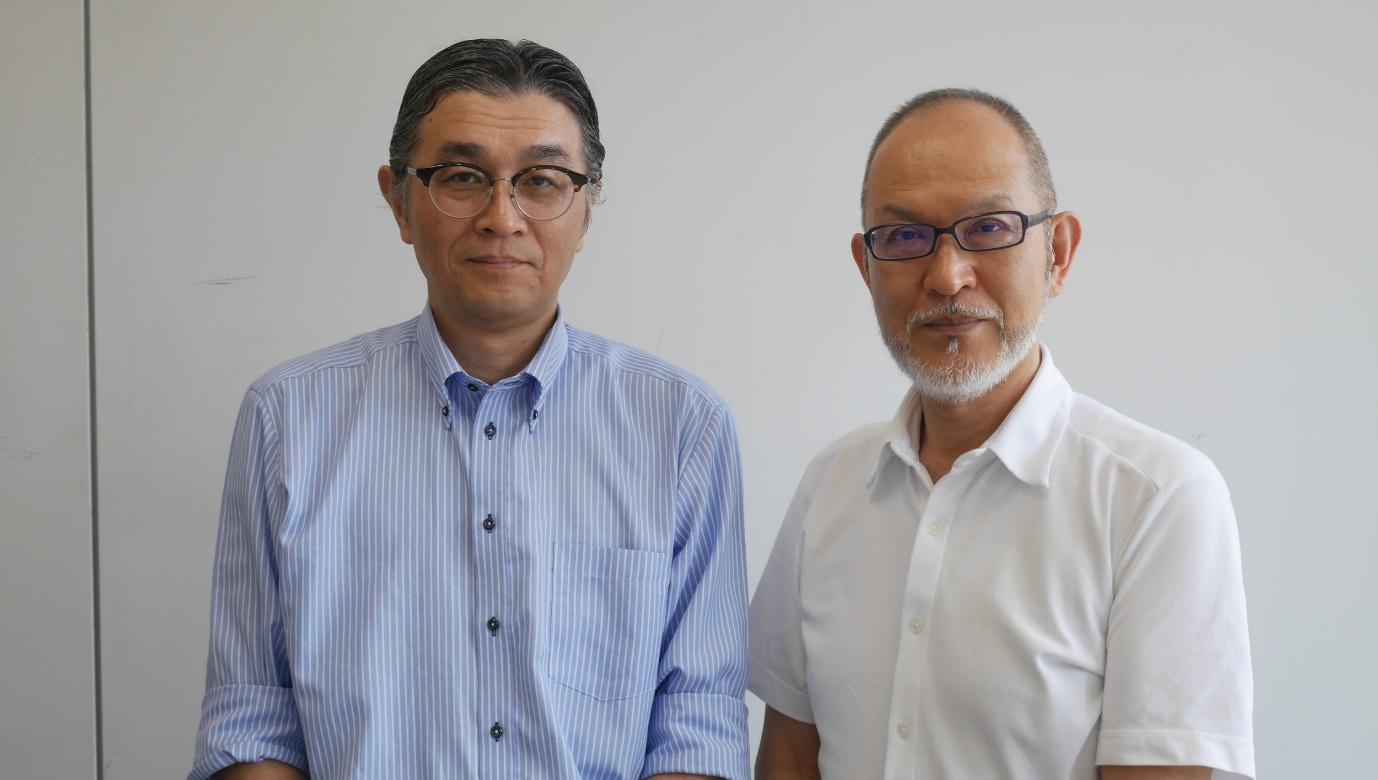 写真）中村秀治氏と筆者