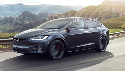 写真3：Tesla MODELX