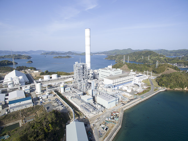 写真）大崎上島から見る大崎クールジェン